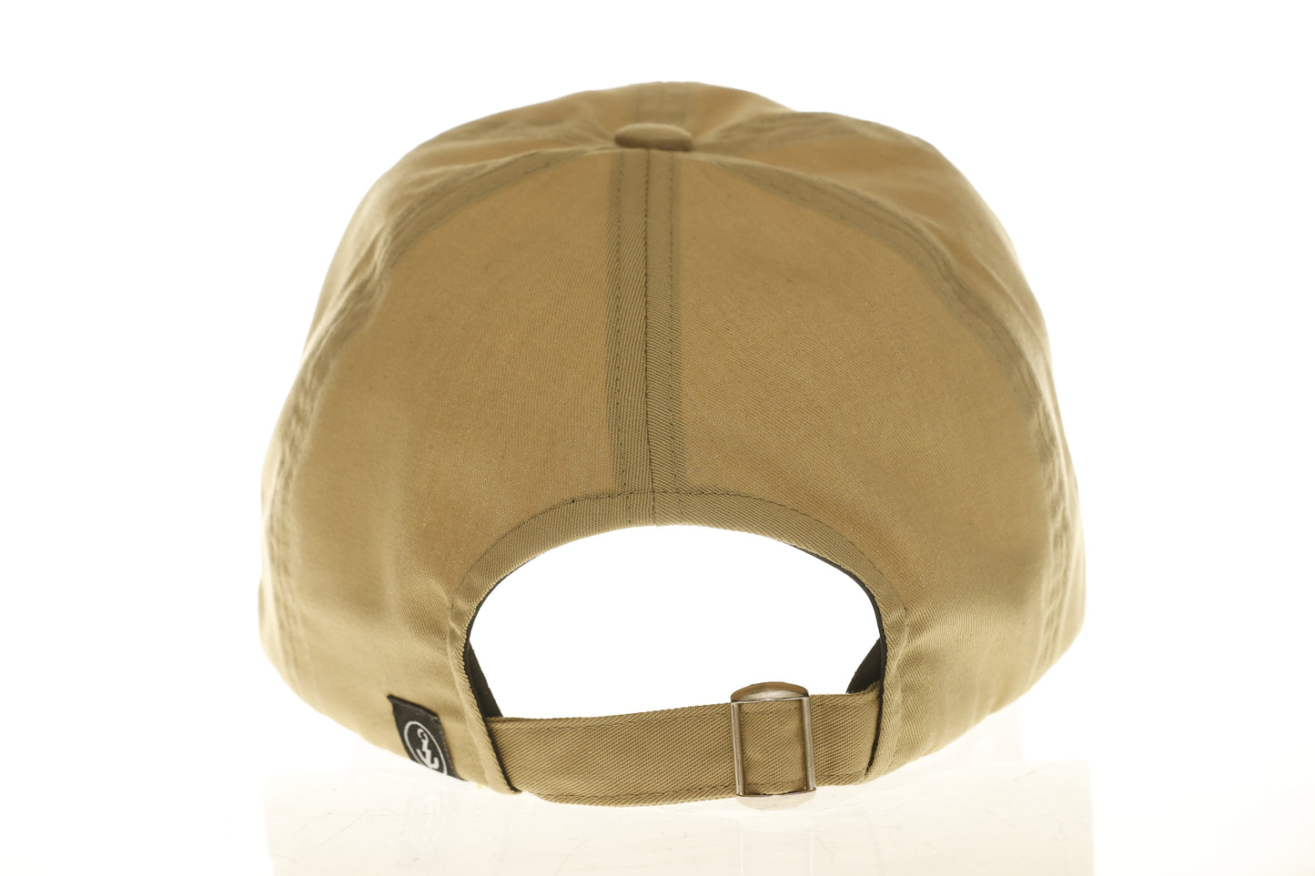 Gorra cerrada marron B